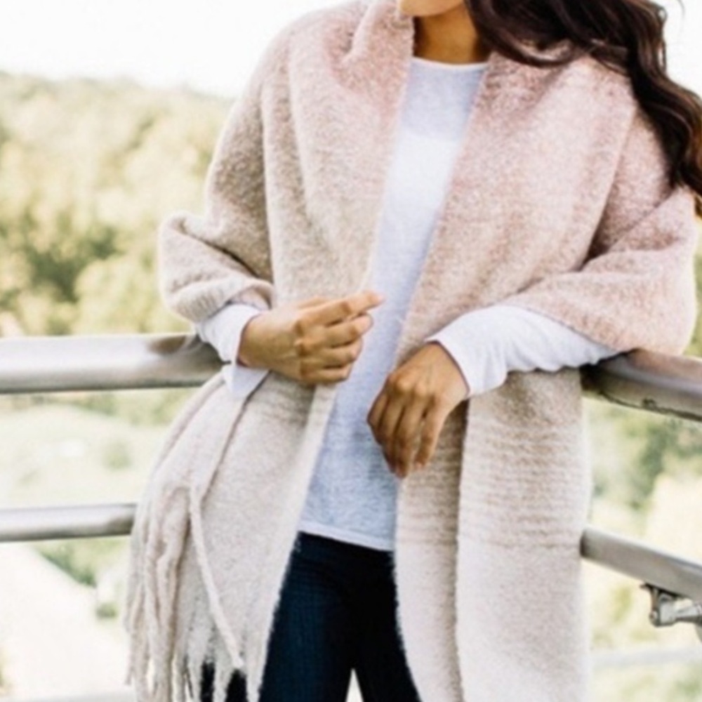 MerSea | Long Fringe Ombre Blanket Scarf